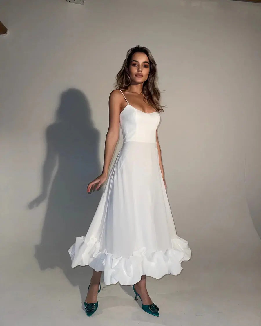 Vestidos femininos, Vestidos elegantes, Vestidos de festa, Vestidos casuais, Vestidos de verão, Vestidos estampados, Vestidos longos, Vestidos curtos, Vestidos de cocktail, Vestidos de noite, Vestidos florais, Vestidos de renda, Vestidos de praia, Vestidos de inverno, Vestidos plus size, Vestidos vintage, Vestidos midi