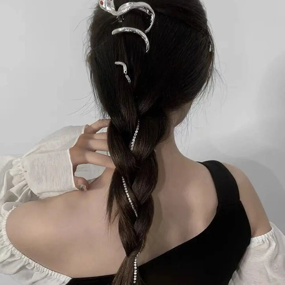 Women Tassel Chain Snake Hair Claw Fashion Crab Clip Elegant Shark Clip Barrette Headdress Hairpin Women Girls Hair Accessories - Loja Mireva