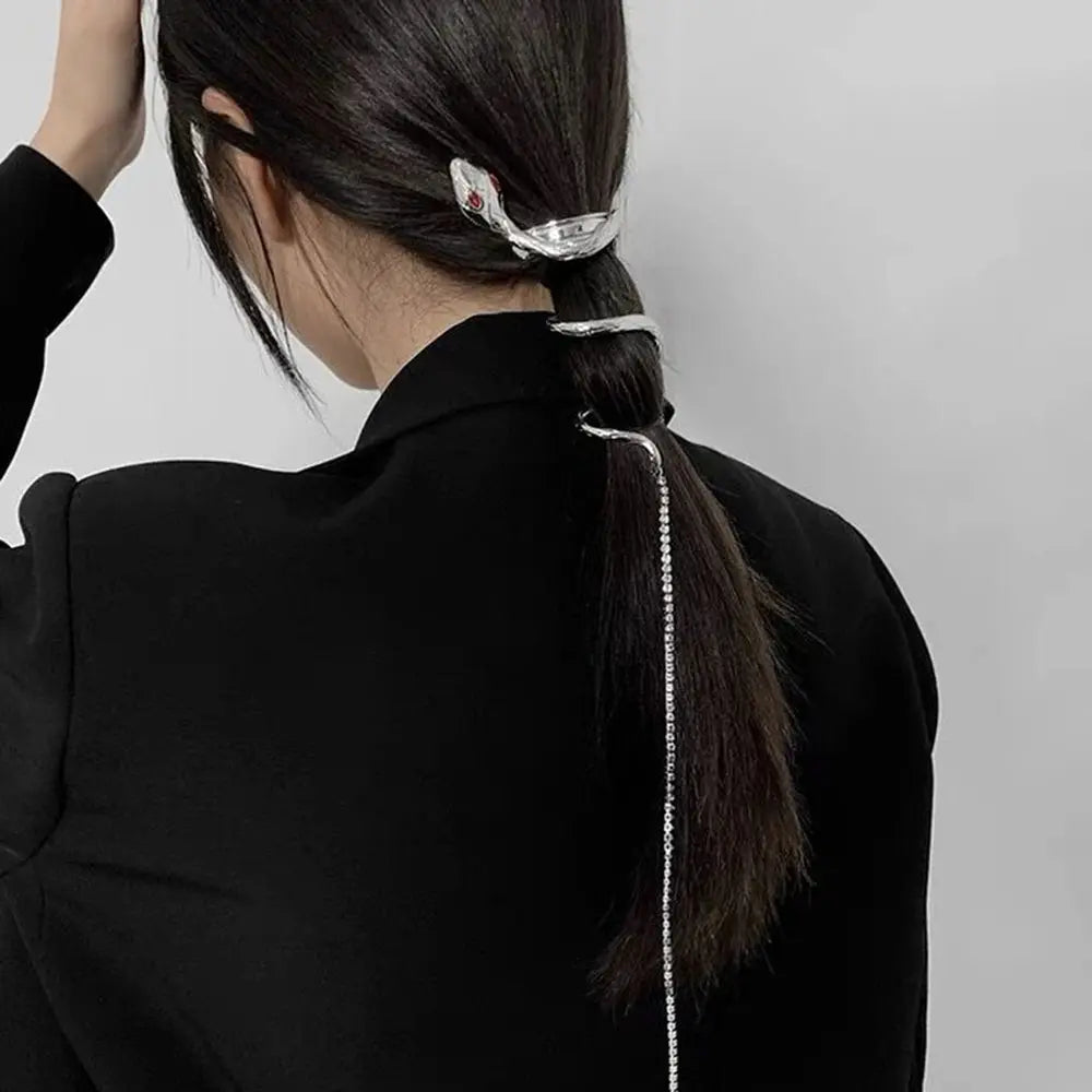 Women Tassel Chain Snake Hair Claw Fashion Crab Clip Elegant Shark Clip Barrette Headdress Hairpin Women Girls Hair Accessories - Loja Mireva