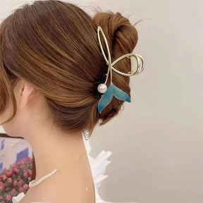 Whale Tail Hair Claw Pearl Shark Clip Headdress Vintage Ponytail Claws Trendy Hair Clip For Girl Cute Hair Accessories - Loja Mireva