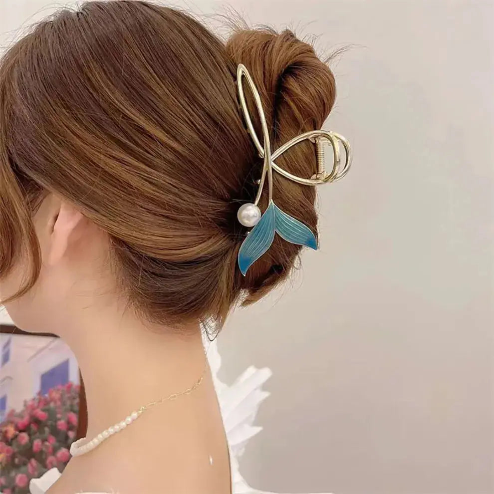 Whale Tail Hair Claw Pearl Shark Clip Headdress Vintage Ponytail Claws Trendy Hair Clip For Girl Cute Hair Accessories - Loja Mireva