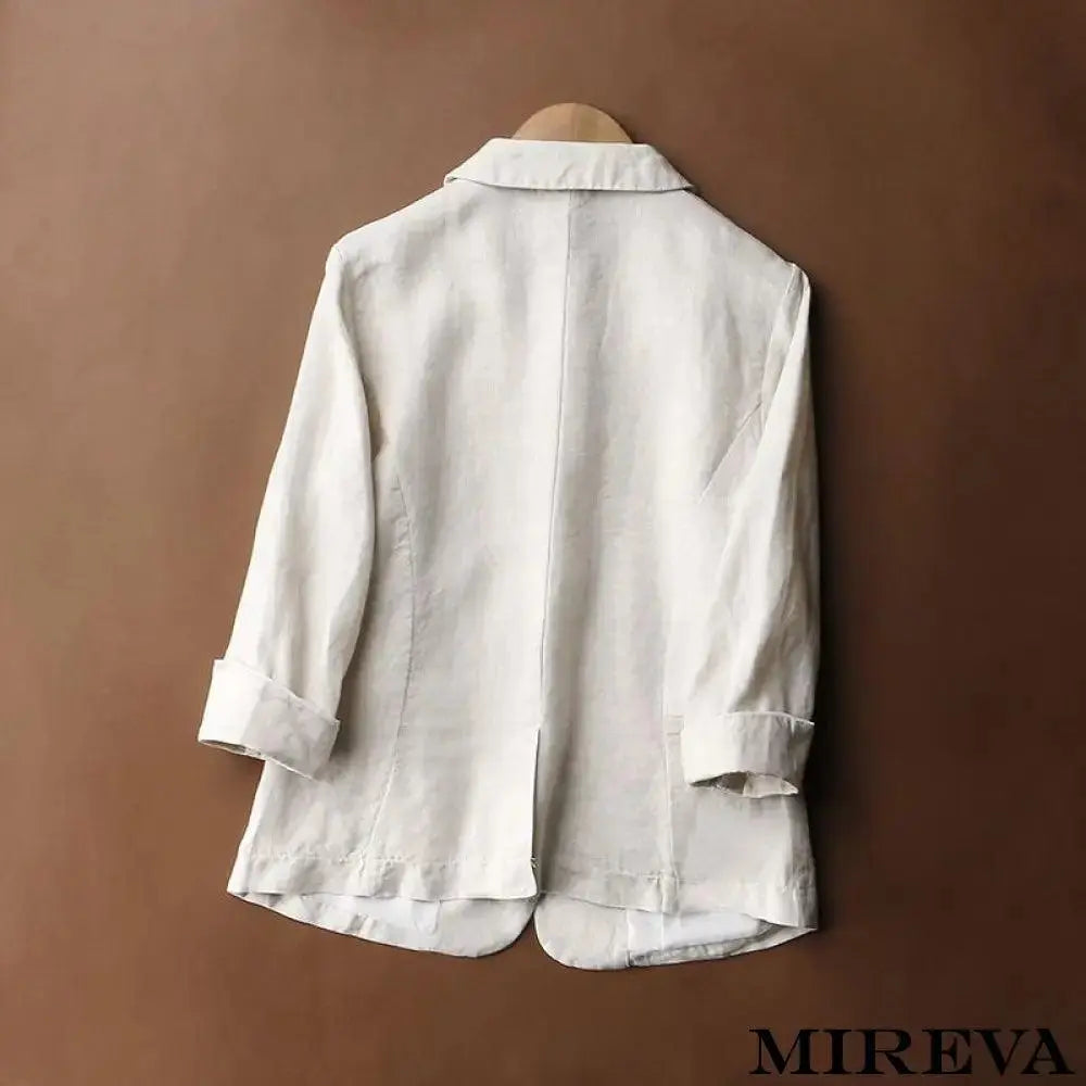 Blazer feminino, Blazer elegante, Blazer casual, Blazer de trabalho, Blazer moderno, Blazer social, Blazer de linho, Blazer de veludo, Blazer estampado, Blazers de cores variadas