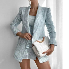 Blazer feminino, Blazer elegante, Blazer casual, Blazer de trabalho, Blazer moderno, Blazer social, Blazer de linho, Blazer de veludo, Blazer estampado, Blazers de cores variadas