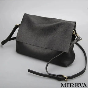 Bolsa Athena Preta Bolsas