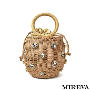 Bolsa de Palha Cravejada com Cristal