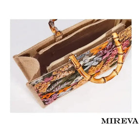 Loja Mireva, Bolsa de Palha Bordada, Bolsa Alça de Bambu, Bolsa Feminina Artesanal, Bolsa Feminina Tropical, Bolsa Feminina Verão