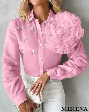 CAMISA FEMININA VERÃO, CAMISA LOJA MIREVA, Blusas retrô, Roupas femininas clássicas, Blusas de época, Moda retro feminina, Camisas elegantes, Coleção de camisas vintage, Blusas femininas atemporaisFEMININA COM STRASS, CAMISA FEMININA ESTILOSA,