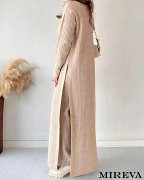 Conjunto Chique De Duas Peças Em Malha Com Fenda Estendida