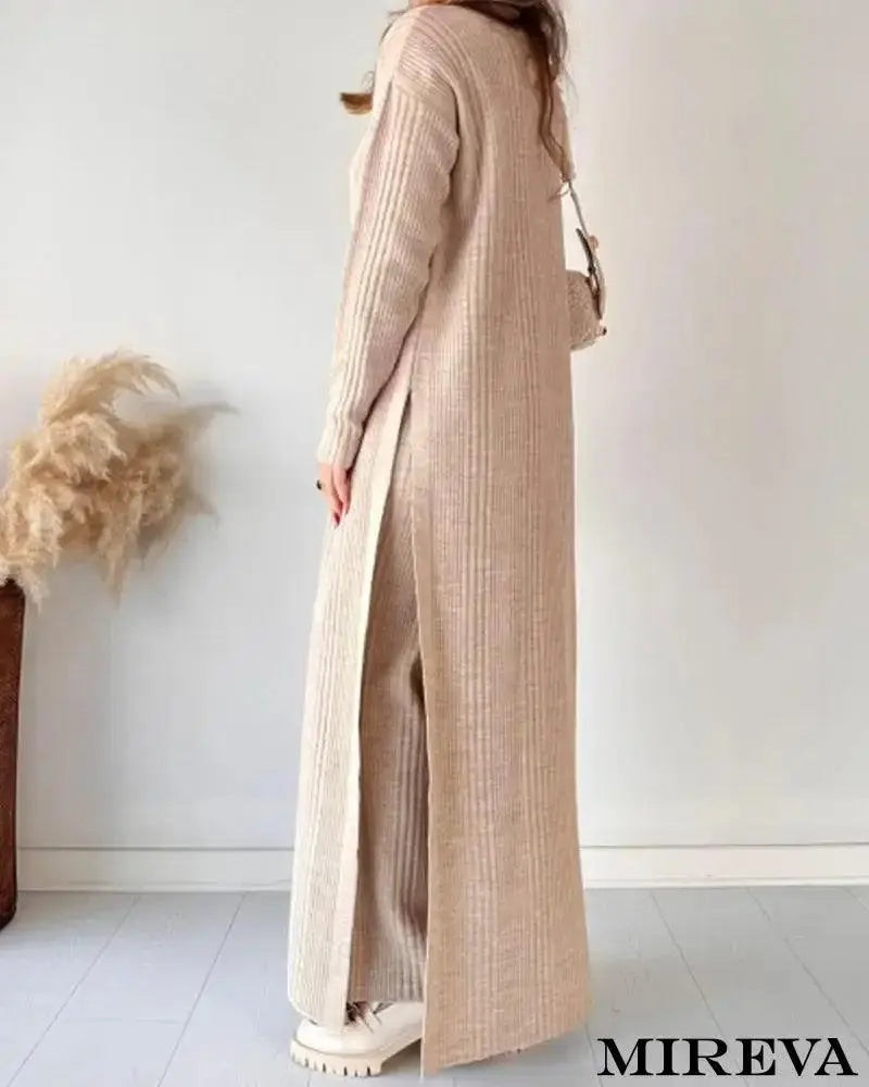 Conjunto Chique De Duas Peças Em Malha Com Fenda Estendida