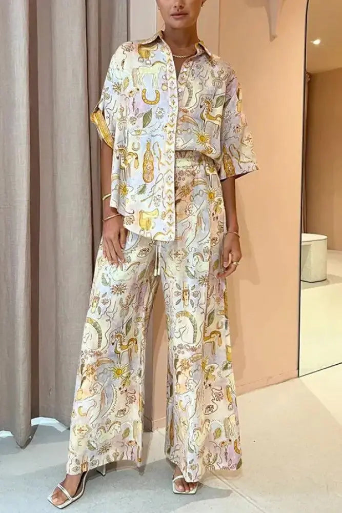 Conjunto Feminino Chique De Duas Peças Com Estampas Graffiti Unicórnio Branco / P
