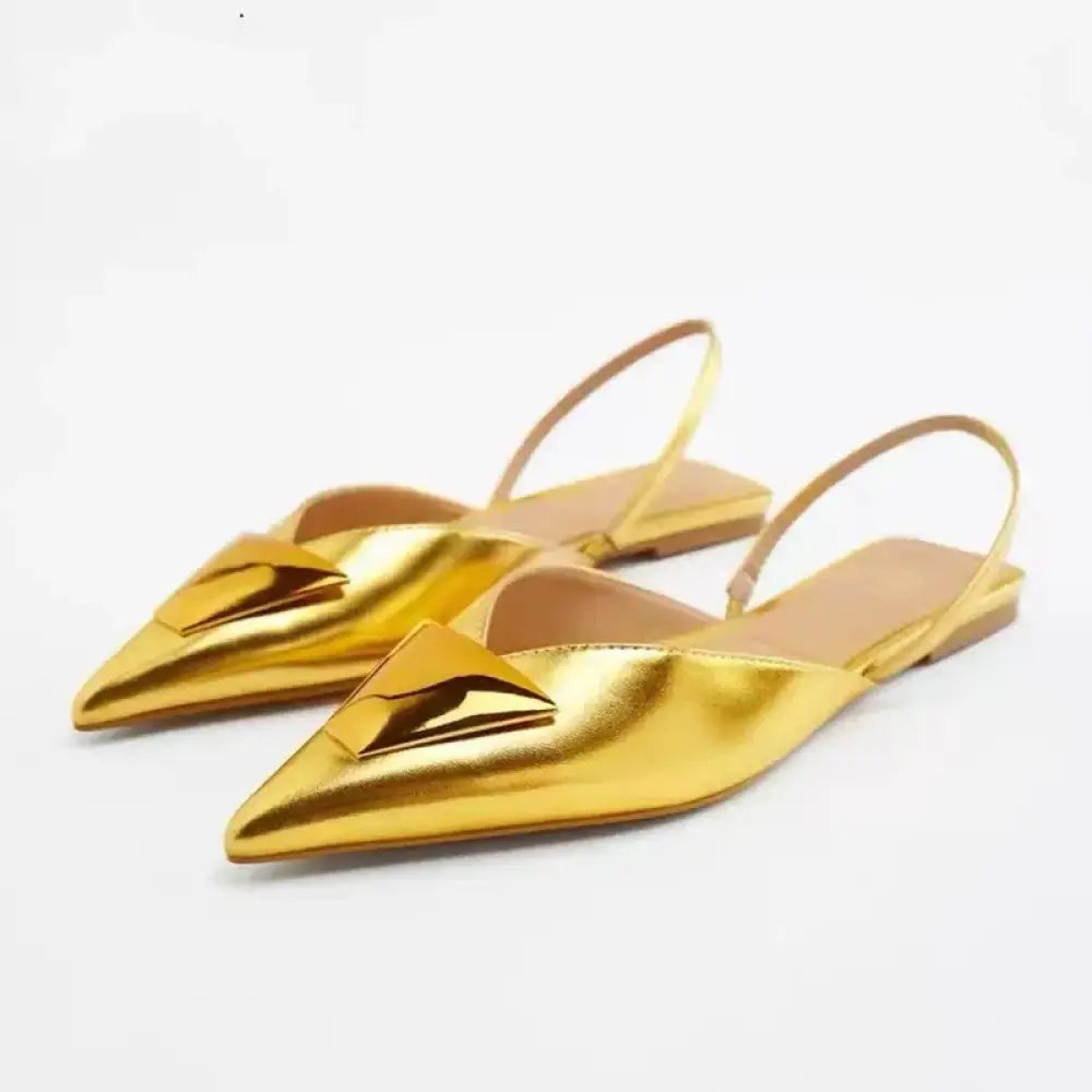 Mule Bico Fino Dourado / 33