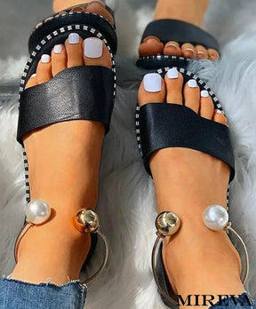 Sandália rasteira, Rasteirinha, Sandália sem salto, Rasteira feminina, Sandália flat, Chinelo feminino, Sandália confortável, Rasteira casual, Sandália de tiras, Sandália slide, Sandália sem salto para o verão, Rasteira elegante, Sandália sem salto para o dia a dia.