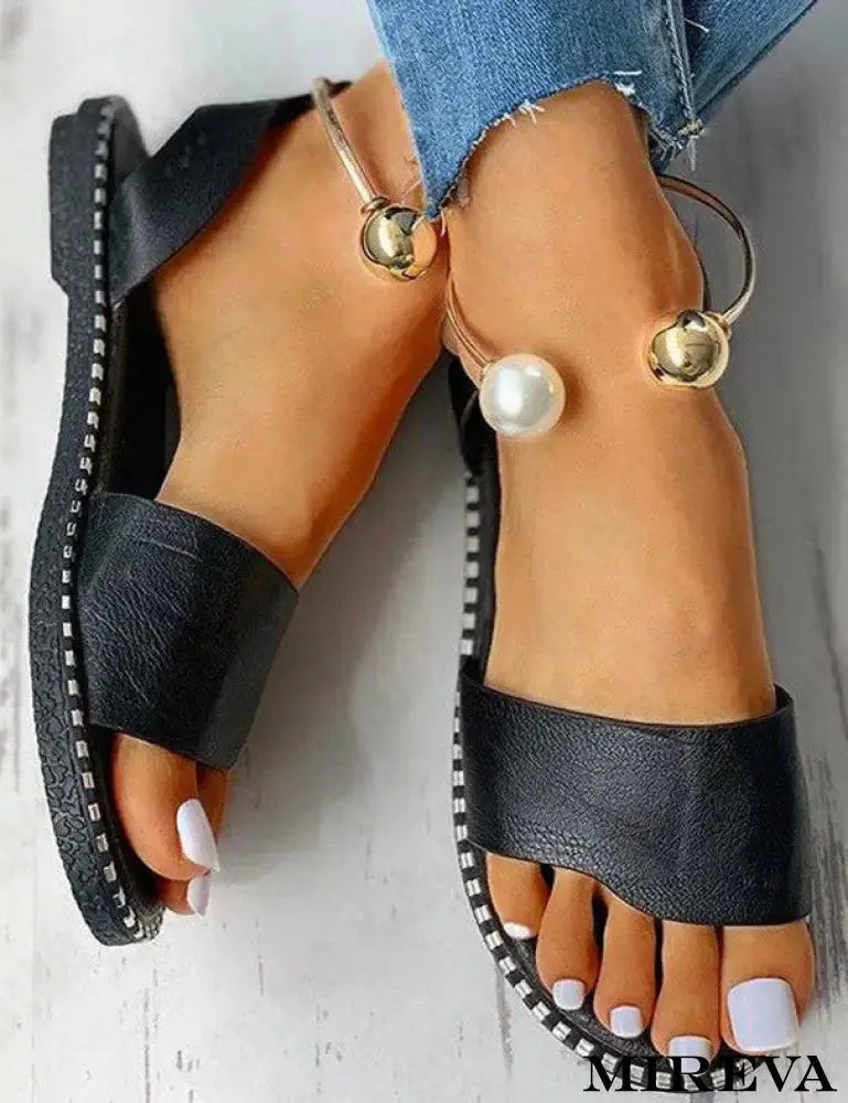 Sandália rasteira, Rasteirinha, Sandália sem salto, Rasteira feminina, Sandália flat, Chinelo feminino, Sandália confortável, Rasteira casual, Sandália de tiras, Sandália slide, Sandália sem salto para o verão, Rasteira elegante, Sandália sem salto para o dia a dia.