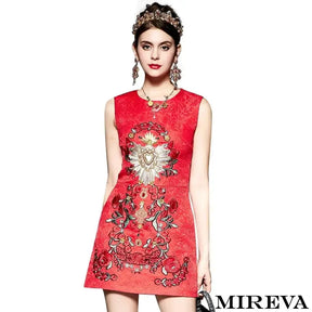 Alta Costura, Vestidos Finos, Elegância, Luxo, Exclusividade, Sofisticação, Moda Premium, Design Majestoso, Detalhes Encantadores, Coleção de Gala, loja mireva, vestido curto, vestido bordado