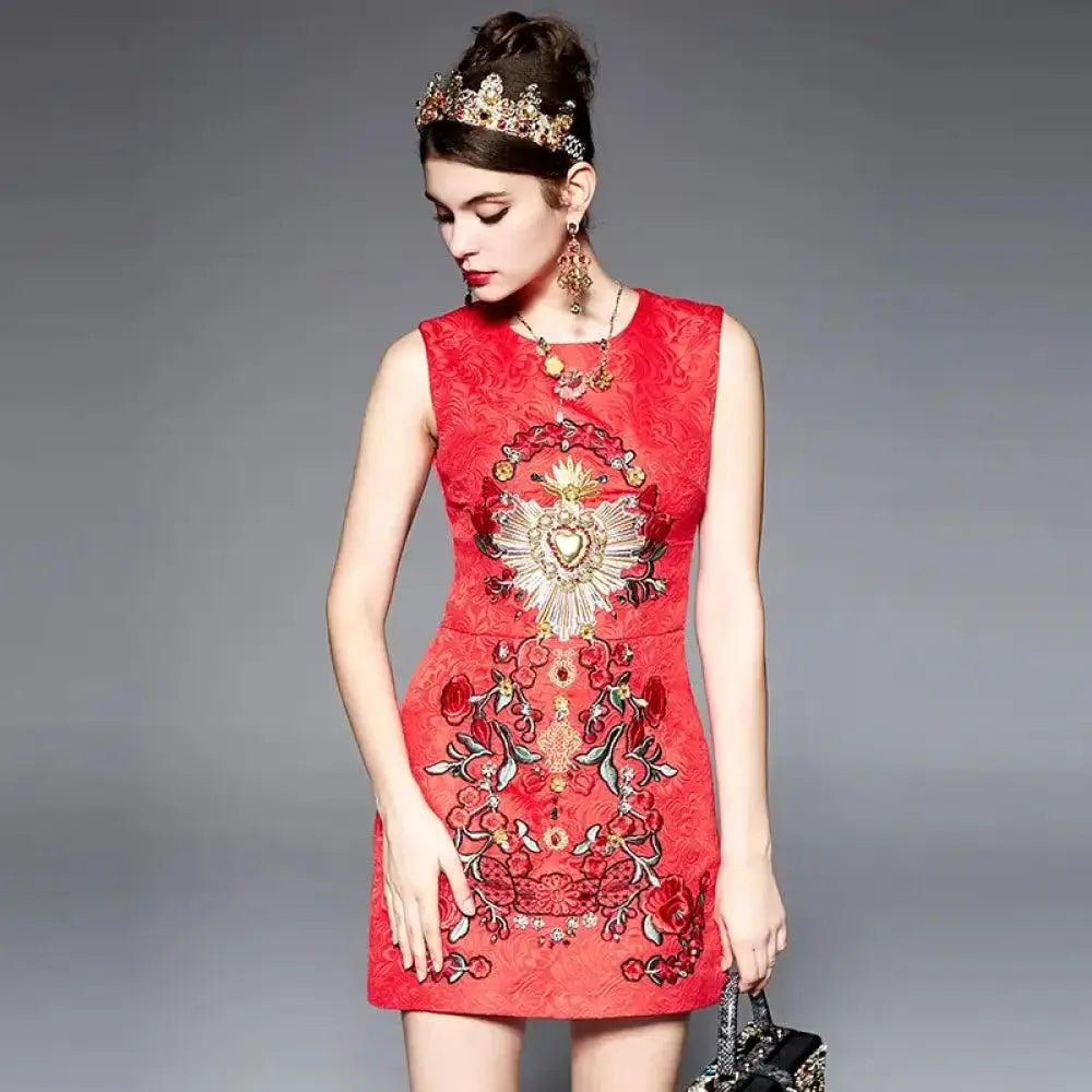 Alta Costura, Vestidos Finos, Elegância, Luxo, Exclusividade, Sofisticação, Moda Premium, Design Majestoso, Detalhes Encantadores, Coleção de Gala, loja mireva, vestido curto, vestido bordado