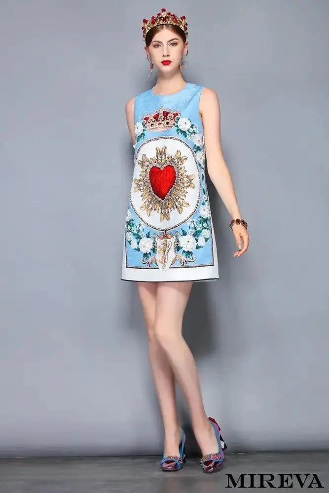 Vestidos Finos, Sofisticação, Moda Premium, Luxo, Loja Mireva, Exclusividade, Elegância, Detalhes Encantadores, Design Majestoso, Coleção de Gala, Alta Costura, Vestido Curto, 