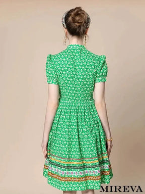 Vestido Curto Esplendor Aurora, Alta Costura, Vestidos Finos, Elegância, Luxo, Exclusividade, Sofisticação, Moda Premium, Design Majestoso, Detalhes Encantadores, Coleção de Gala, loja mireva