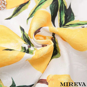 Vestido curto, Vestido de verão, Vestido casual, Vestido curto feminino, Vestido curto estampado, Vestido curto de festa, Vestido curto elegante, Vestido curto floral, Vestido curto leve, Vestido curto de cocktail.