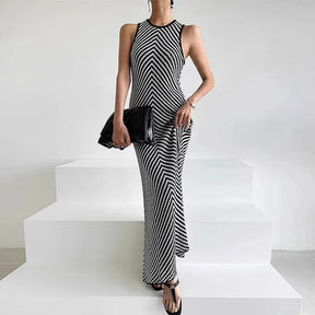 Tuva Knitted Dress - Loja Mireva